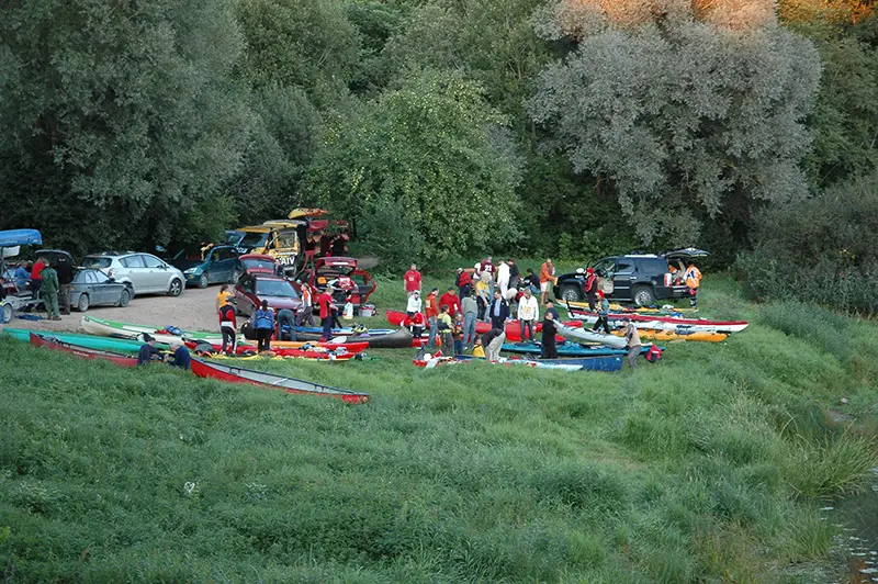 Start area of the kayak marathon